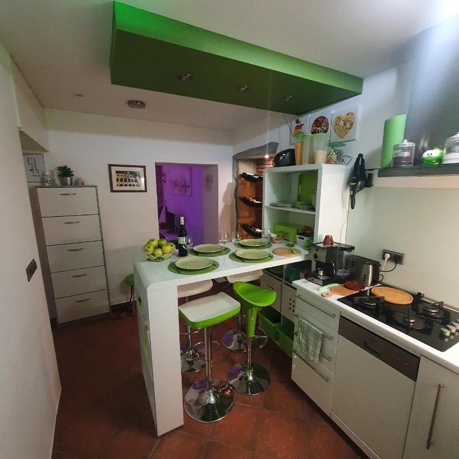 Formosa, The Boutique Apartment, City Center, Pula Eksteriør billede